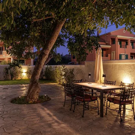 Walnut House - Peaceful Private Garden Villa Alepou