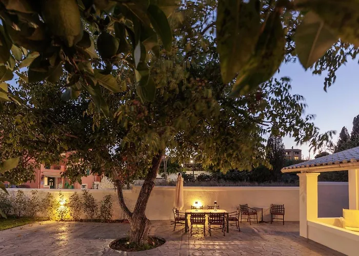Walnut House - Peaceful Private Garden Villa Alepou