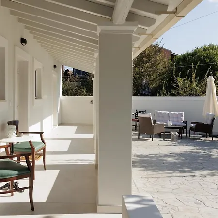 Walnut House - Peaceful Private Garden *